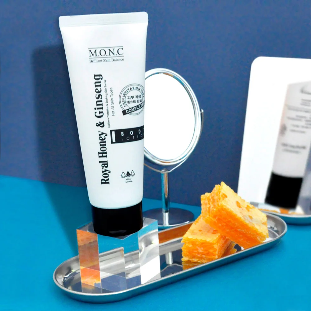 M.O.N.C Royal Honey & Ginseng Body Lotion Moisture protection and soothing skin The Best Selling In Korea