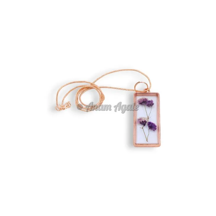 Buy Best Customized Gift Beautiful Crafted Flower Orgone Resin Pendant Online | Wholesaler of Flower Orgone Resin Pendant
