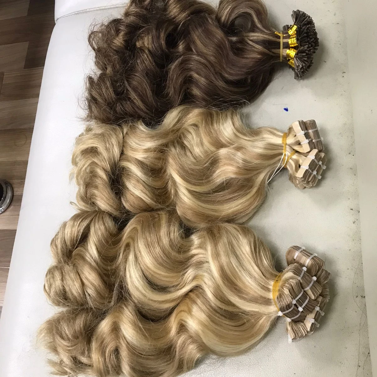 100% raw unprocced Vietnamese human hair cheap human hair  Natural Wavy Blonde Color Wholesale price