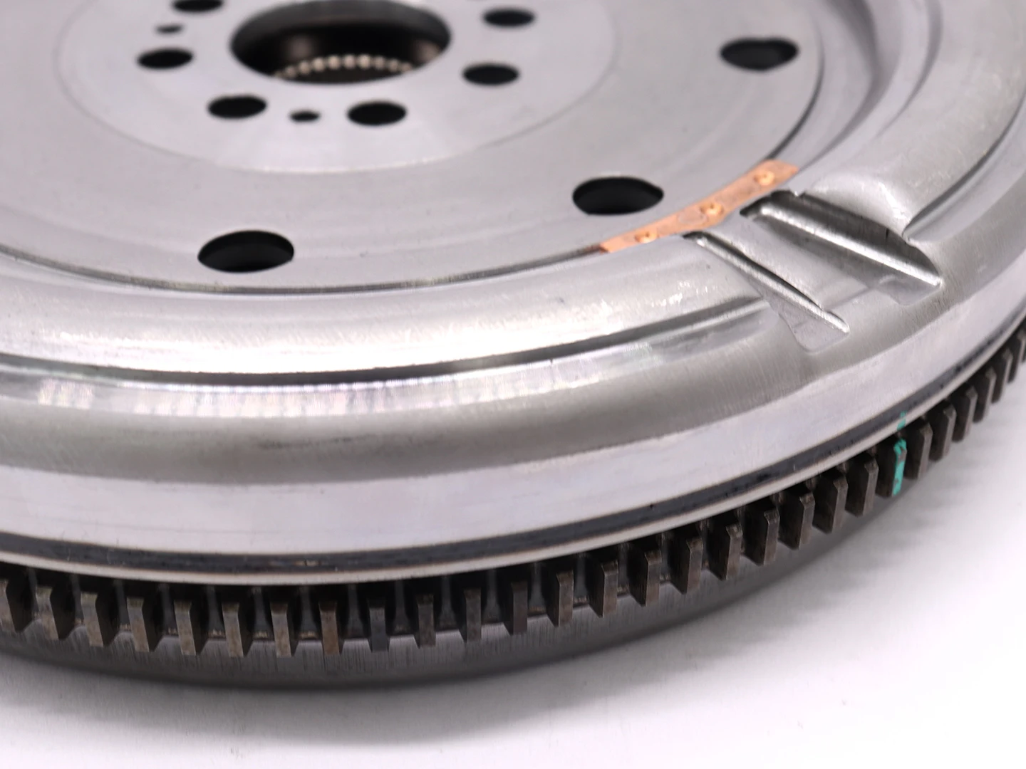 Dual Mass Flywheel of VW 06J105266D