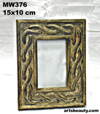 Wooden Handmade Photo Frame Rustic Wood Picture Frame Solid Wood High Definition Tabletop or Wall Mounting Frame Hot Selling