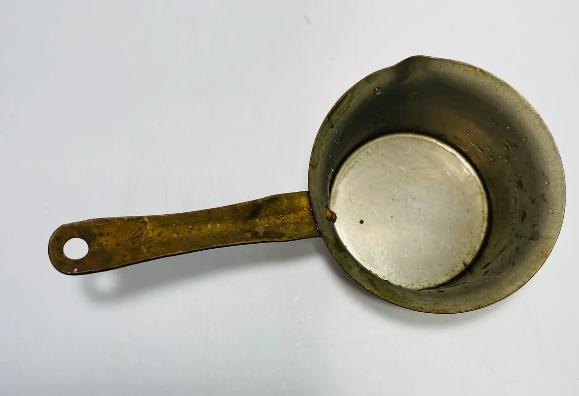 Measuring cup set elegant classy copper for cooking and baking for home kitchen tools different sizes measuring cup and spoon