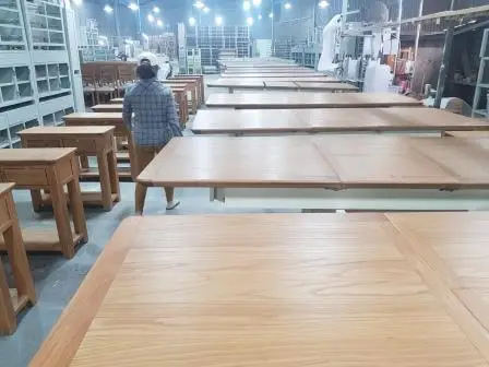 BUTTERFLY EXTENDING DINING TABLE