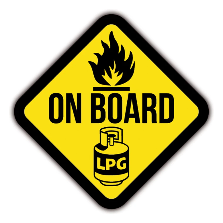 Удобная для использования смесь сжиженных легких углеводородов под давлением, предназначенная для использования в качестве топлива, нефтяного бензина, промышленного сжиженного газа