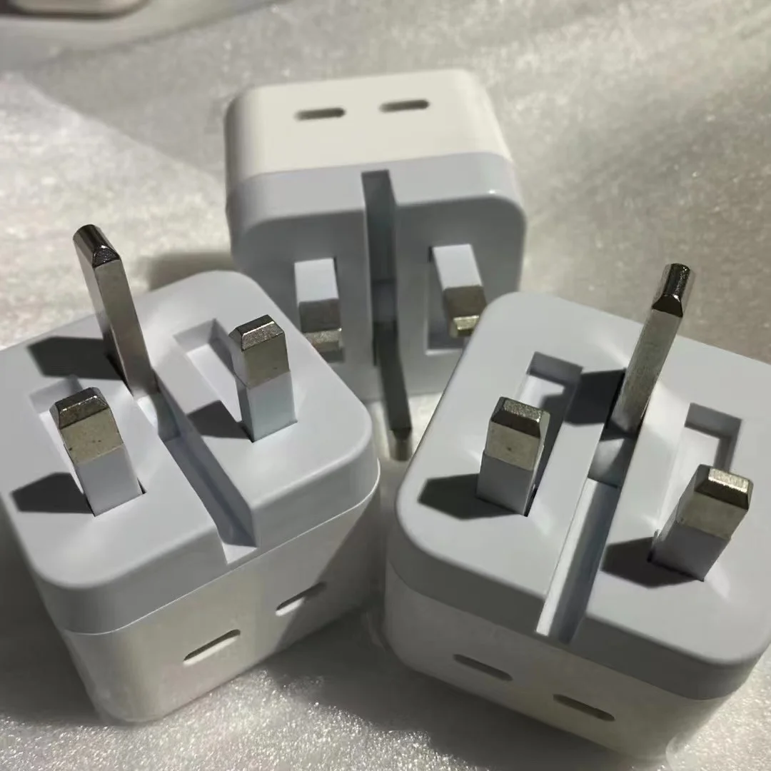 Factory Hot Sales 38W 40W Double Type C  Fast Wall Chargers Bulk Short Circuit Protection Power Supply Adapter For Iphone 13 Pro