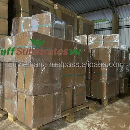 Selling Block Cocopeat Coir Pith For Plants With 700Gr Block High Quality in size 19*17*5cm good expan from Tuff Vietnam Low EC