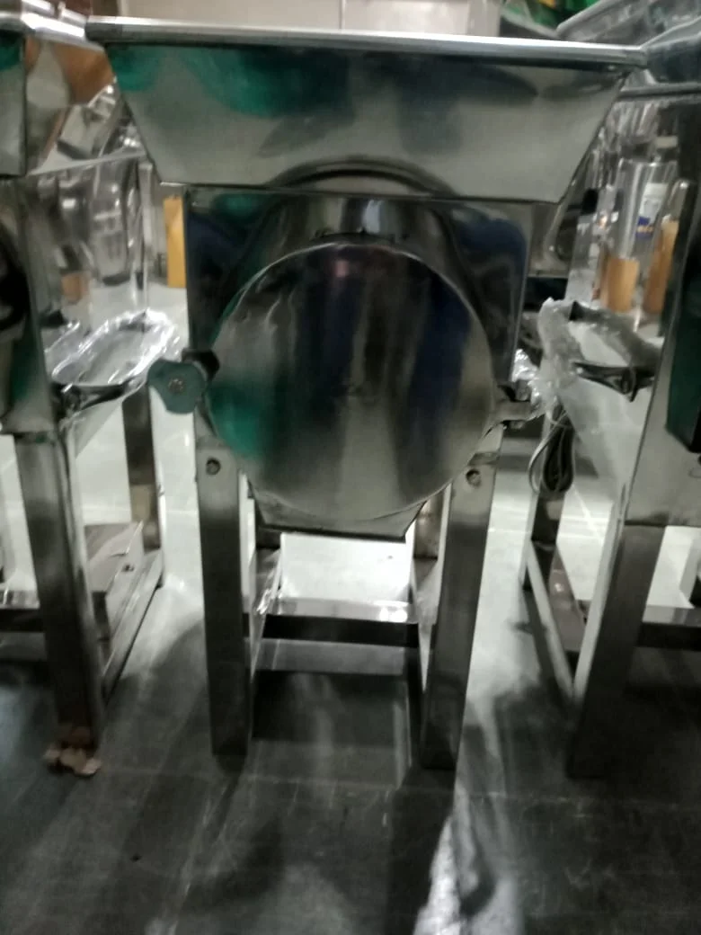 WET PULVERIZER USE TO GRIND THE WET PRODUCTS AND MAKING THE GRAVY OF THE VEGETABLE HIGHLY RECOMMENDED