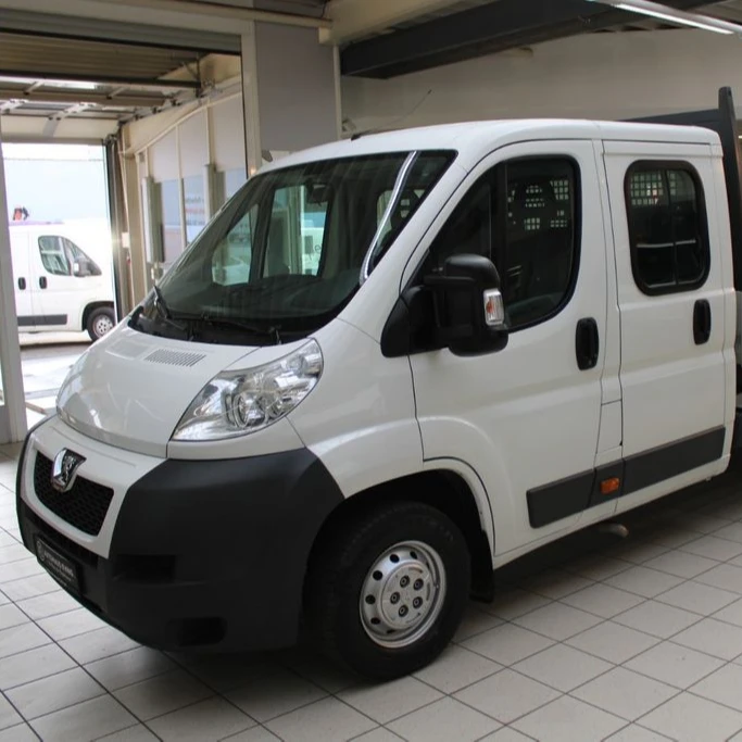 2011 P e ugeot BOXER Bus