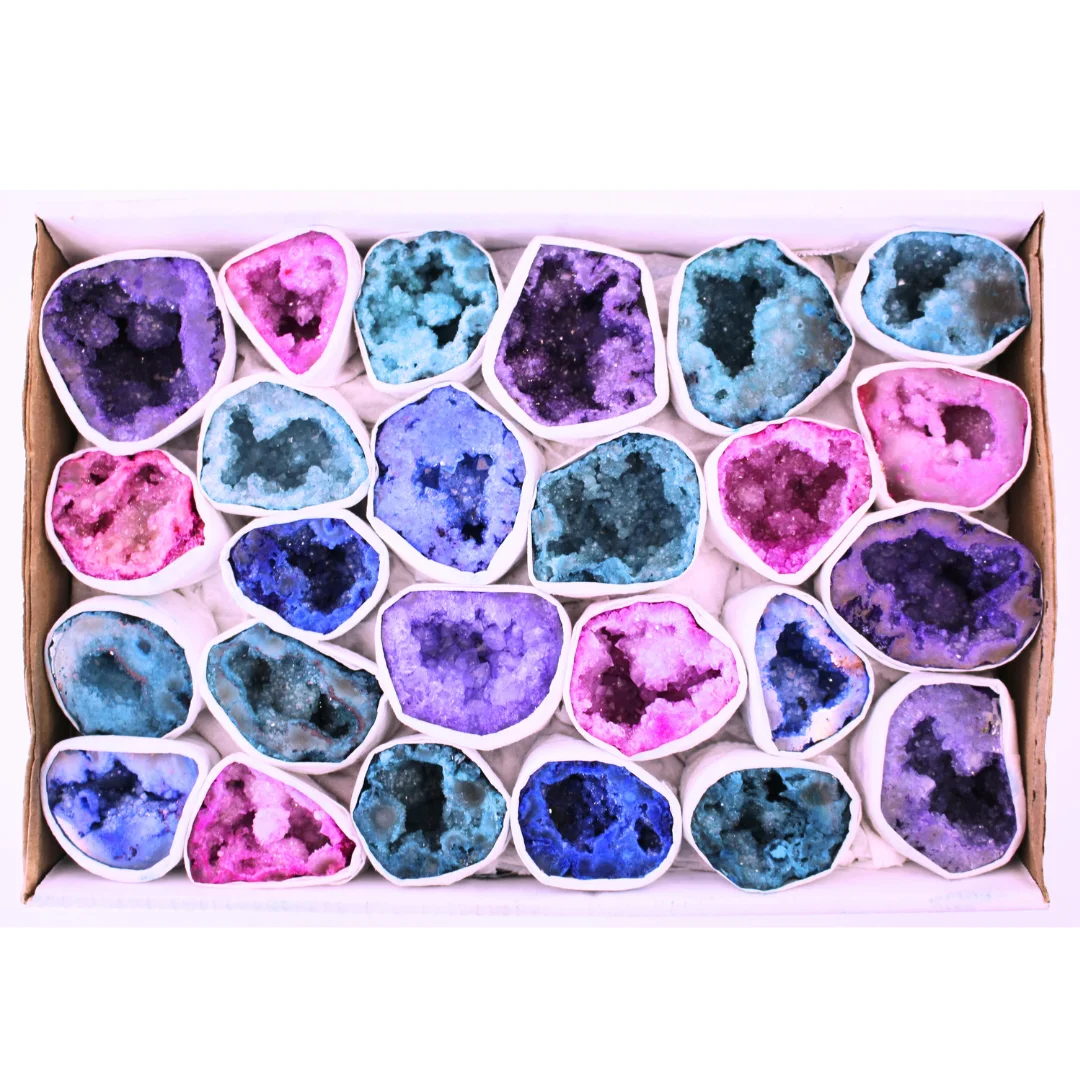 DYED QUARTZ GEODE (MOROCCO) FLAT BOX