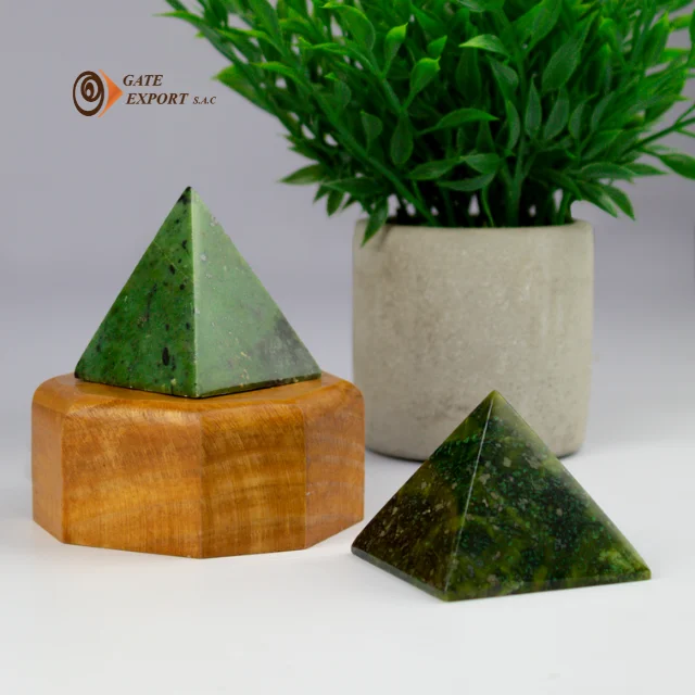 BEST TUMBLED NEPHRITE STONE PYRAMID SHAPE/HANDMADE/ARTISAN/CRAFT/STONE CRAFT/HANDICRAFT/TEMPLE/HAPPINESS/PURITY/SERENITY