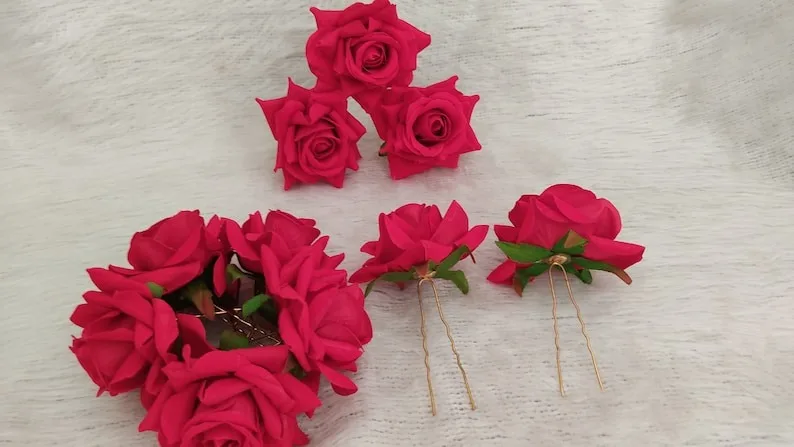 Combo Of 7 Wedding Favor Wholesale Party Return Gift Potli Bag Bangle Hair Pins Cloth Pin Bindi Kundan Ring Earrings Giveaways