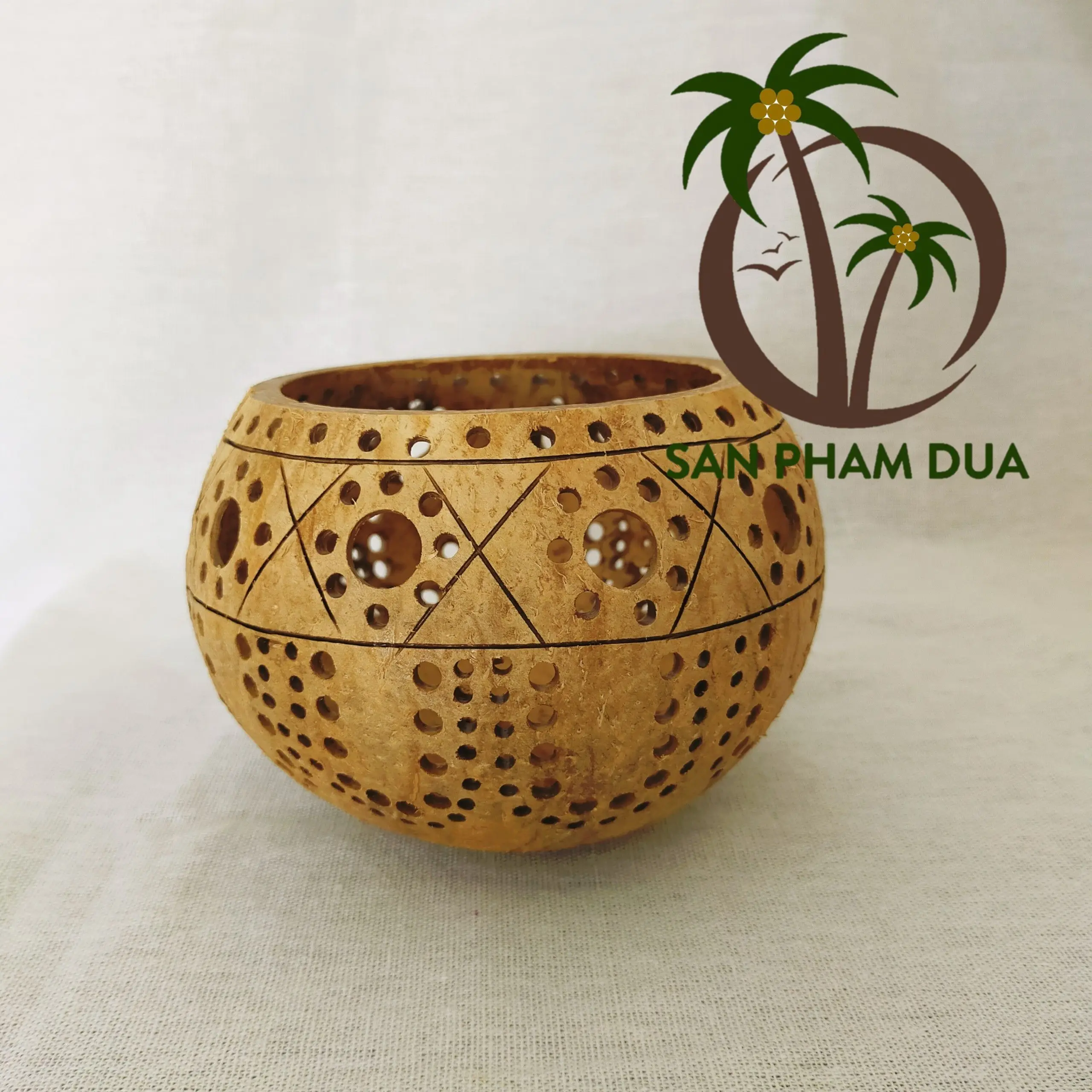 DECORATION HANGING LAMP NIGHT LIGHT COCONUT SHELL LAMP COCONUT LAMP HAND CARVED FROM VIETNAM