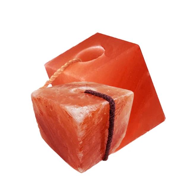 Animal Licking Himalayan Pink Salt Natural Pure Salt Block on Rope for Horses Deer Cattle Rabbits Himalayan edible salt