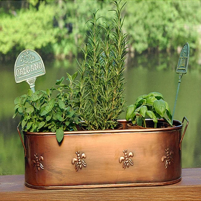 Antique Brass Golden Metal Designer Large Planters Garden Decoration Fancy Office Hotel and Resort Indoor and Outdoor Planters