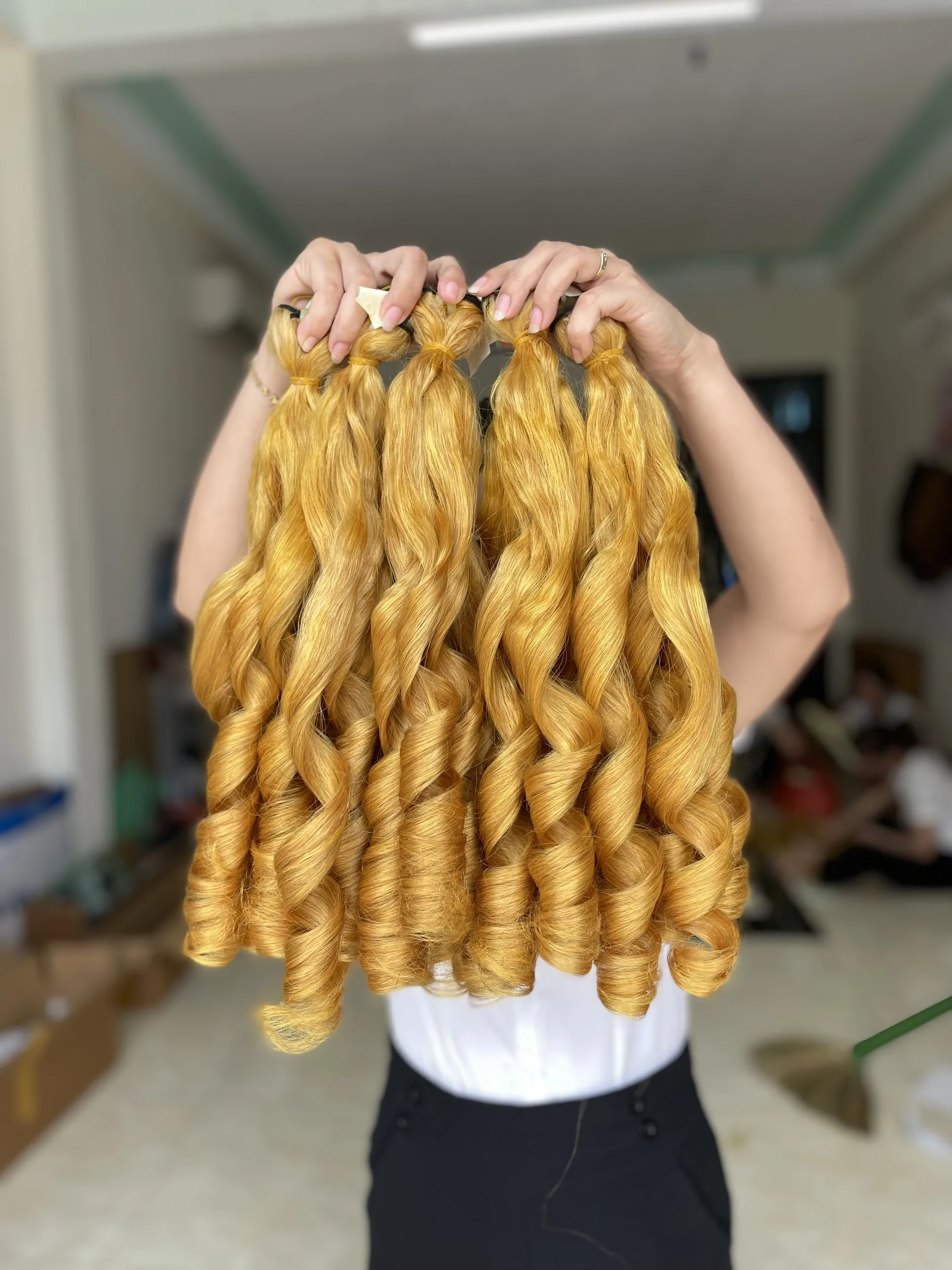 Hot Selling Top Quality Double Drawn Funmi Bouncy Human Hair Made Of Vietnam Hair Super Double Drawn Hair Vietnam