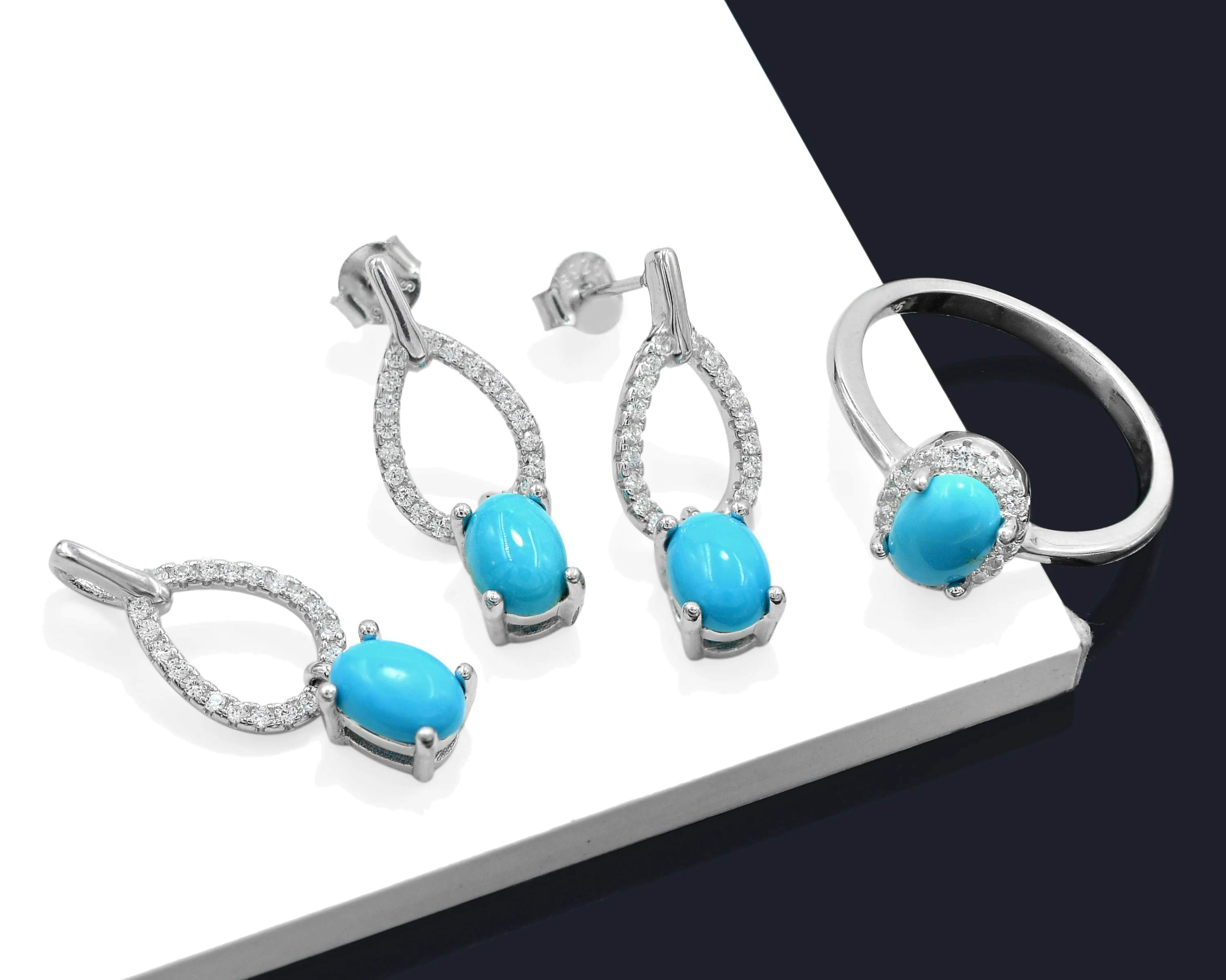 Exclusive 2023 Sale Turquoise 7x5 MM Natural Stone 925 Sterling Silver Ring Earring Pendent Jewelry Set Wholesale Export