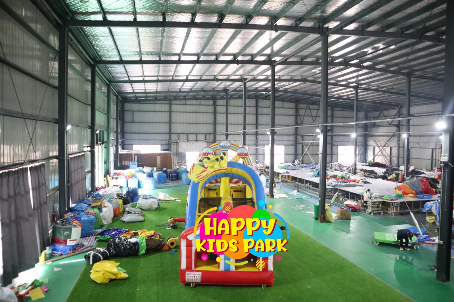 Inflatable Carnival Sports Amusement Park Facilities Exciting Obstacle Course Adventure outdoor game playground
