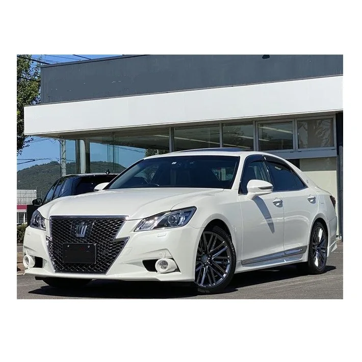 Оптовая продажа высококачественных автомобилей от Toyota Crown 2015 2016 2017 2018 2 0 T модные дешевые подержанные автомобили