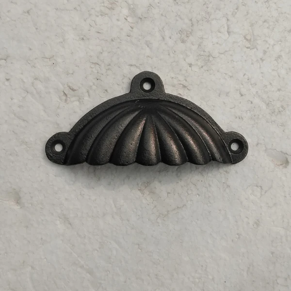 Cast Iron Chest Drawer Pulls and Handles & Knobs Wardrobe Kitchen Cupboard Cabinet Handle and Puller at the lowest price