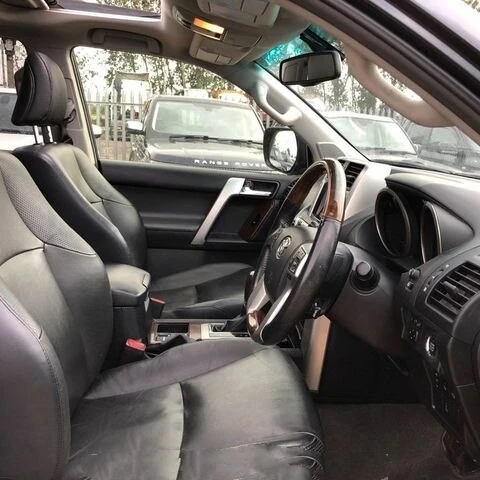 RHD 2012 Toyota LAND CRUISER