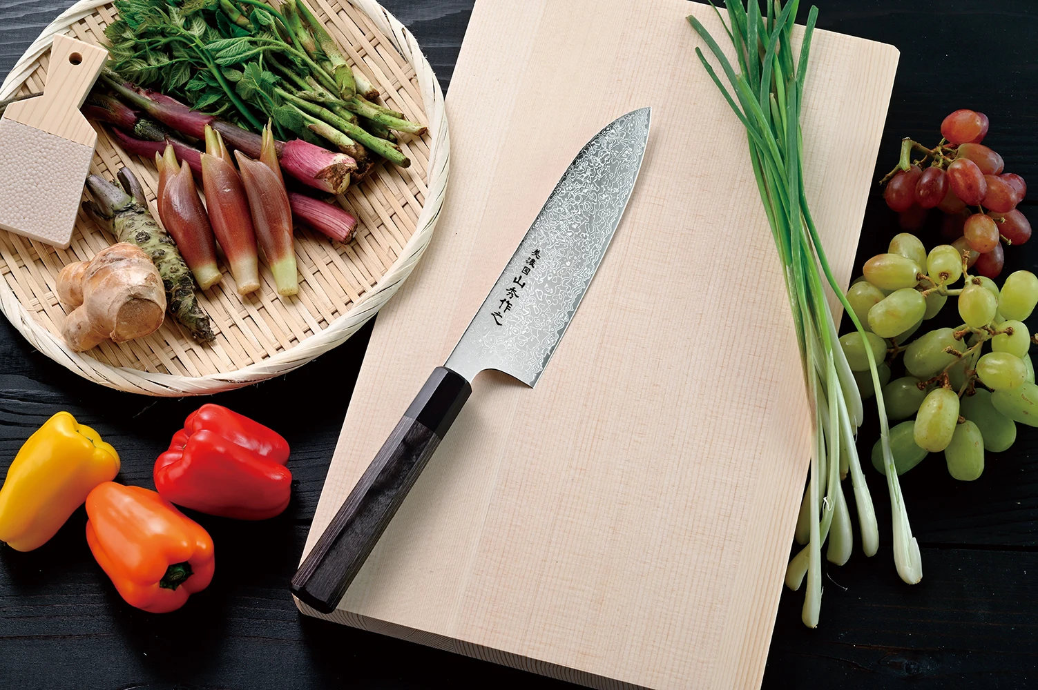 Gyuto 9.5inch SG2/damascus steel knife , High Quality Japanese Style chef meat knife