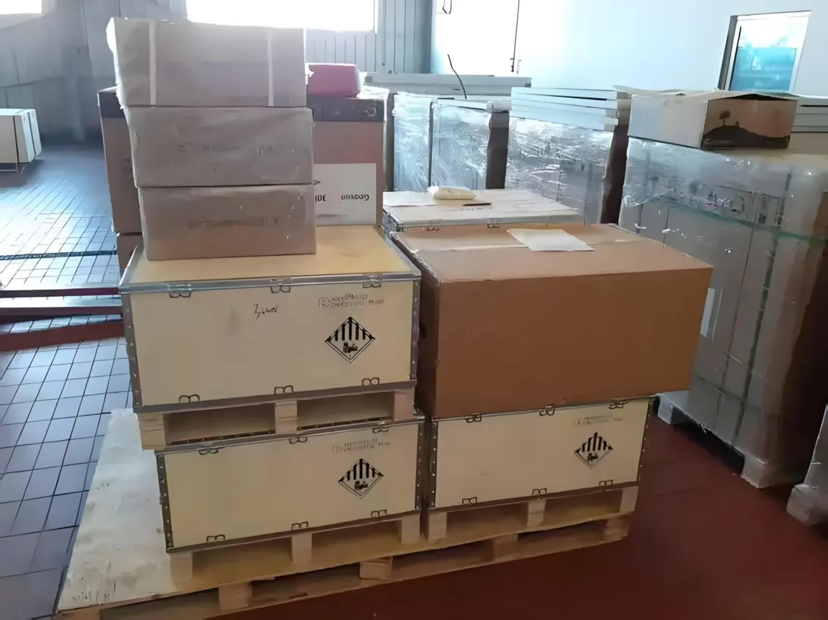 Factory 2024 New Energy 8KW 10KW 12KW 15KW 20KW Powdrive Hybrid Solar Inverter Single Phase New Energy Technology Inverters