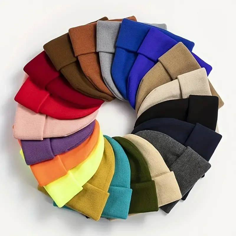 Winter fashion large size knitted skullcap custom cold and windproof thick knitted skullcap