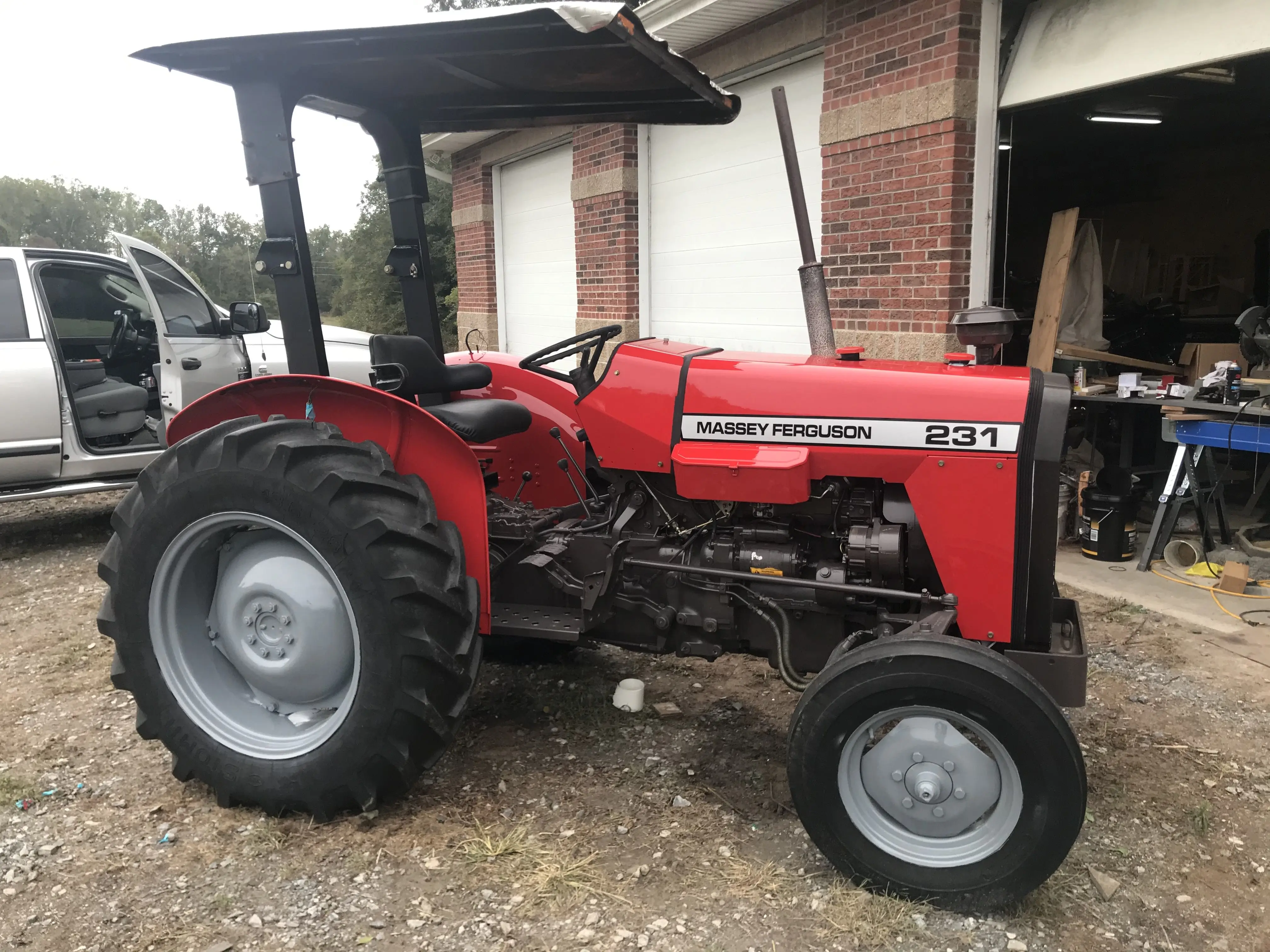 Quality New Massey Ferguson290 , Massey Ferguson 385 4wd and Massey Ferguson MF 375 tractor