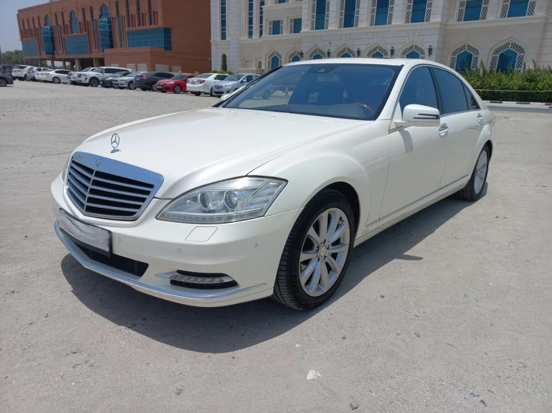 ME RCEDES BENZ S550 2013 V8 б/у