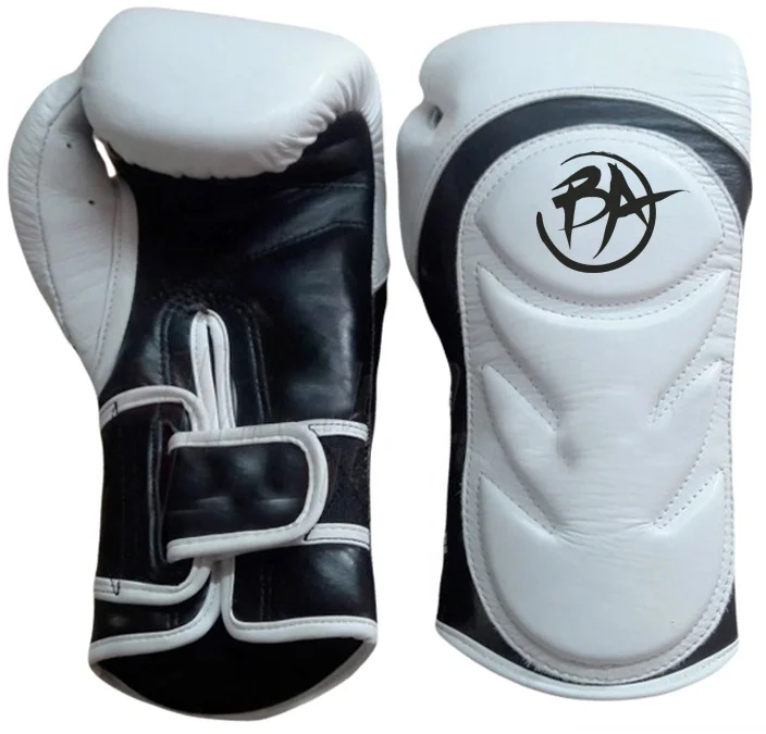 New Arrival Boxing Gloves PU Leather Punching Mitt Training MMA Sparring Gloves Professional Sports new Design Customize Logo