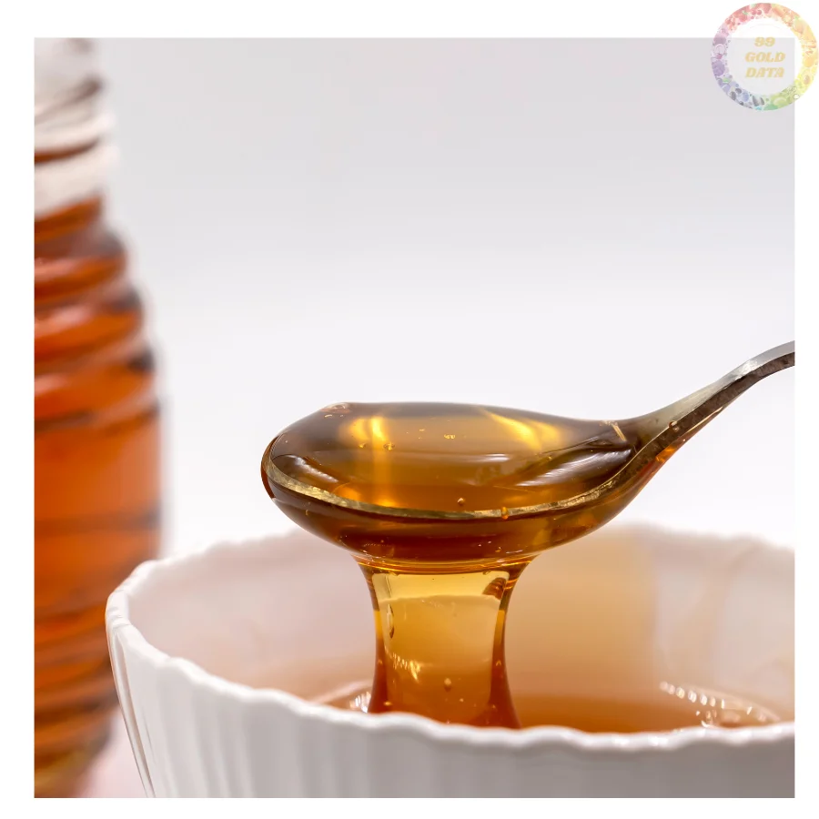 PURE ORGANIC HONEY - HARVESTED BY EXPERT BEEKEEPERS FOR THE RICHEST FLAVOR AND PUREST QUALITY POSSIBLE