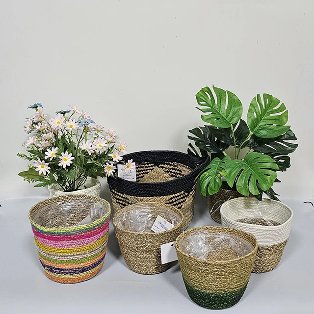Manufacture round woven housewares storage cheap vietnam handicraft seagrass toy baskets for kid room living room bed room