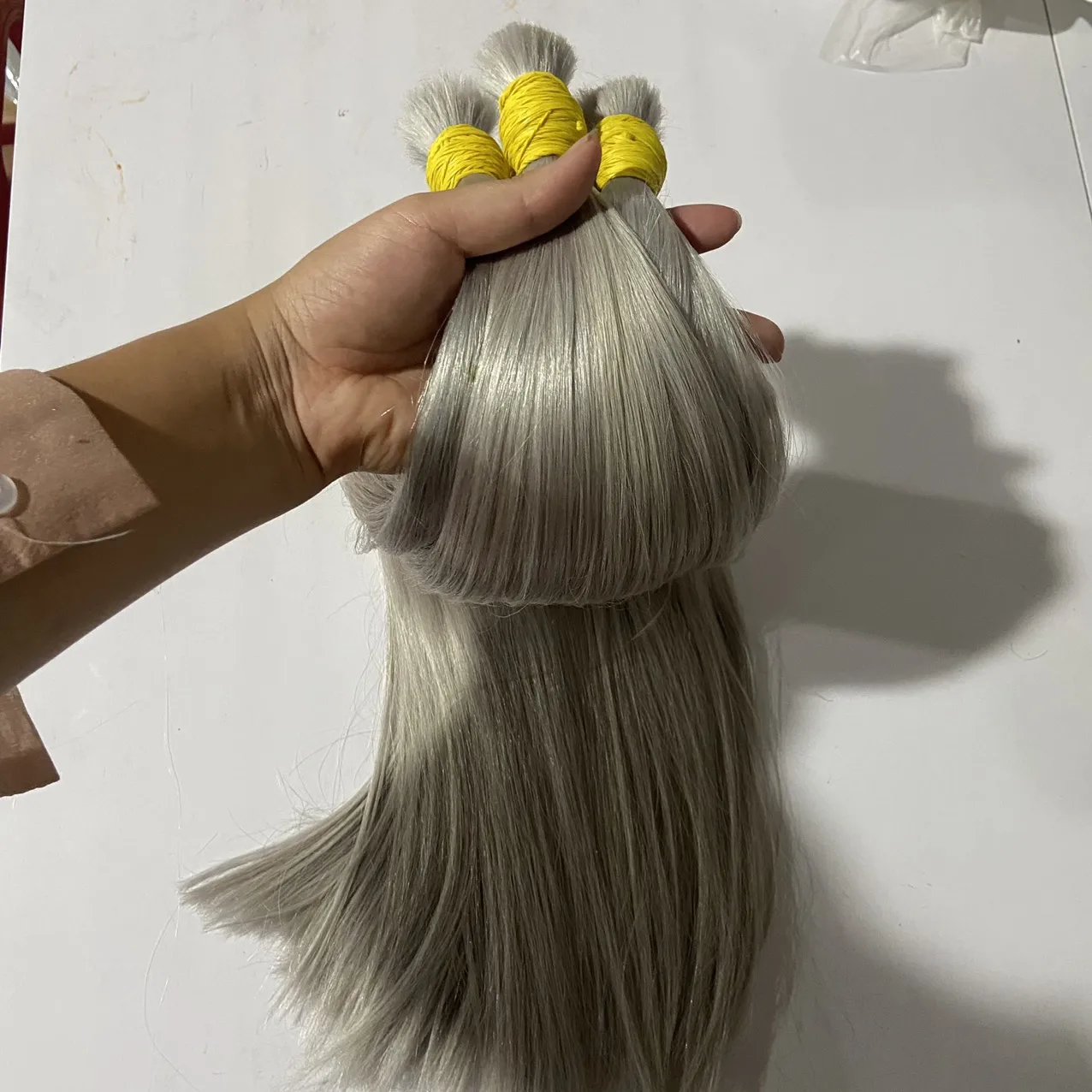 100% настоящие волосы выбраны из сильных волос, чтобы создать лучшее качество для продукта