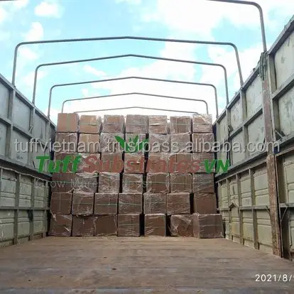 Selling Block Cocopeat Coir Pith For Plants With 700Gr Block High Quality in size 19*17*5cm good expan from Tuff Vietnam Low EC