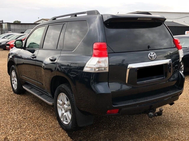 RHD 2012 Toyota LAND CRUISER