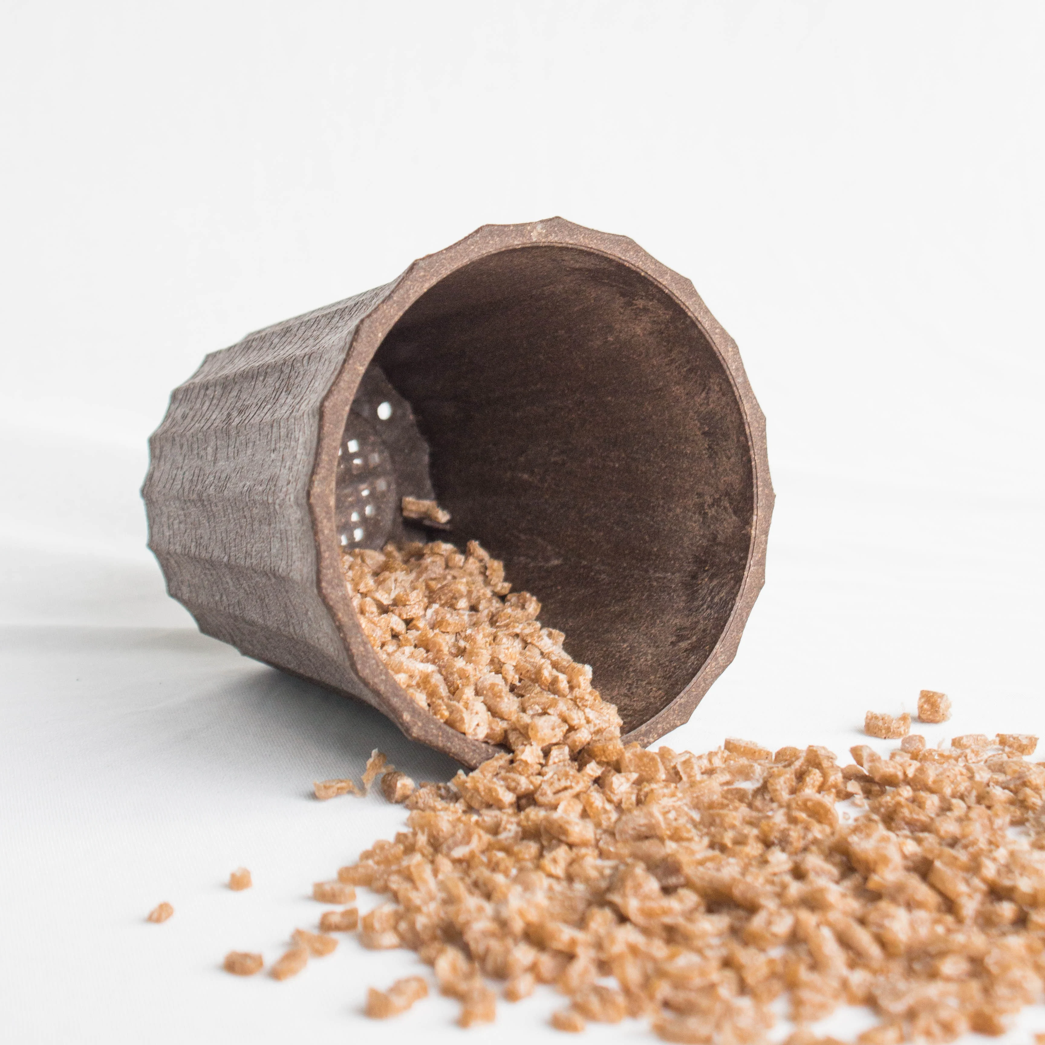 Wholesale Biobased Granule To Make Biodegradable Disposable Cutlery Set Best Price Veritas Vietnam Plastic Material