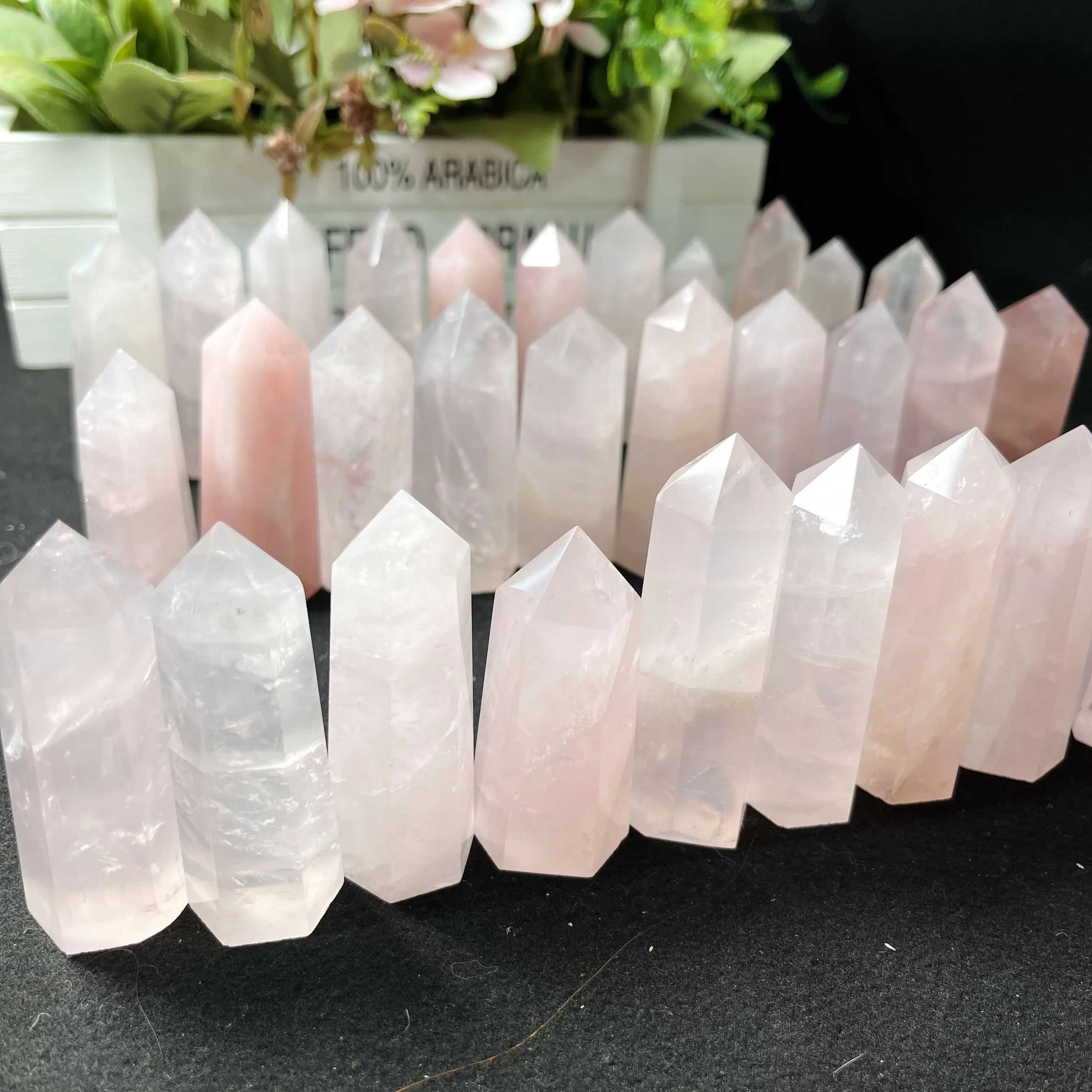 High Quality Pink Rose Quartz Crystal Tower Wholesale Natural Crystals Stones Small Rose Quartz Tower For Decoration