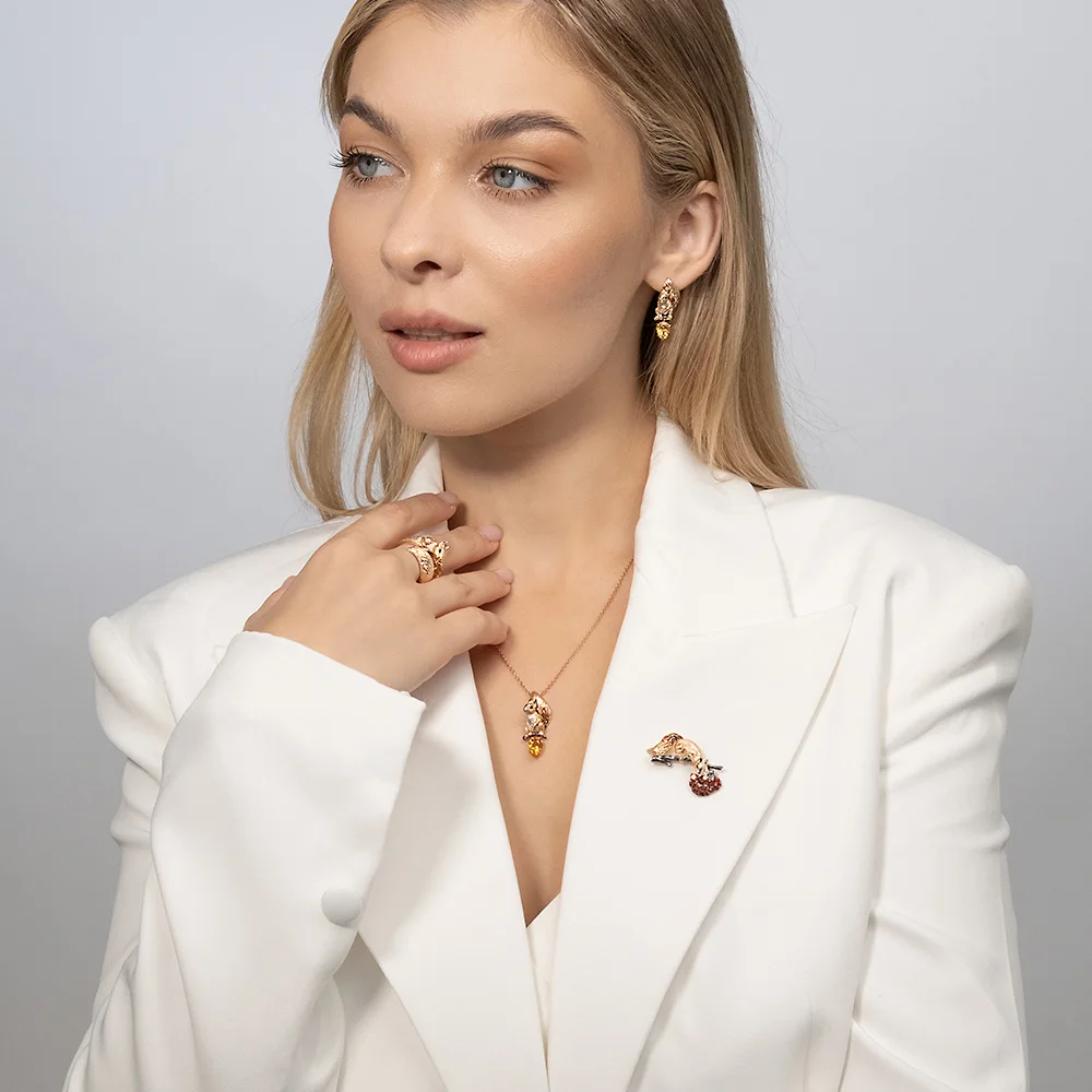 Exclusive Combined 14 K solid Rose White gold Squirrel brooch garnets enamel