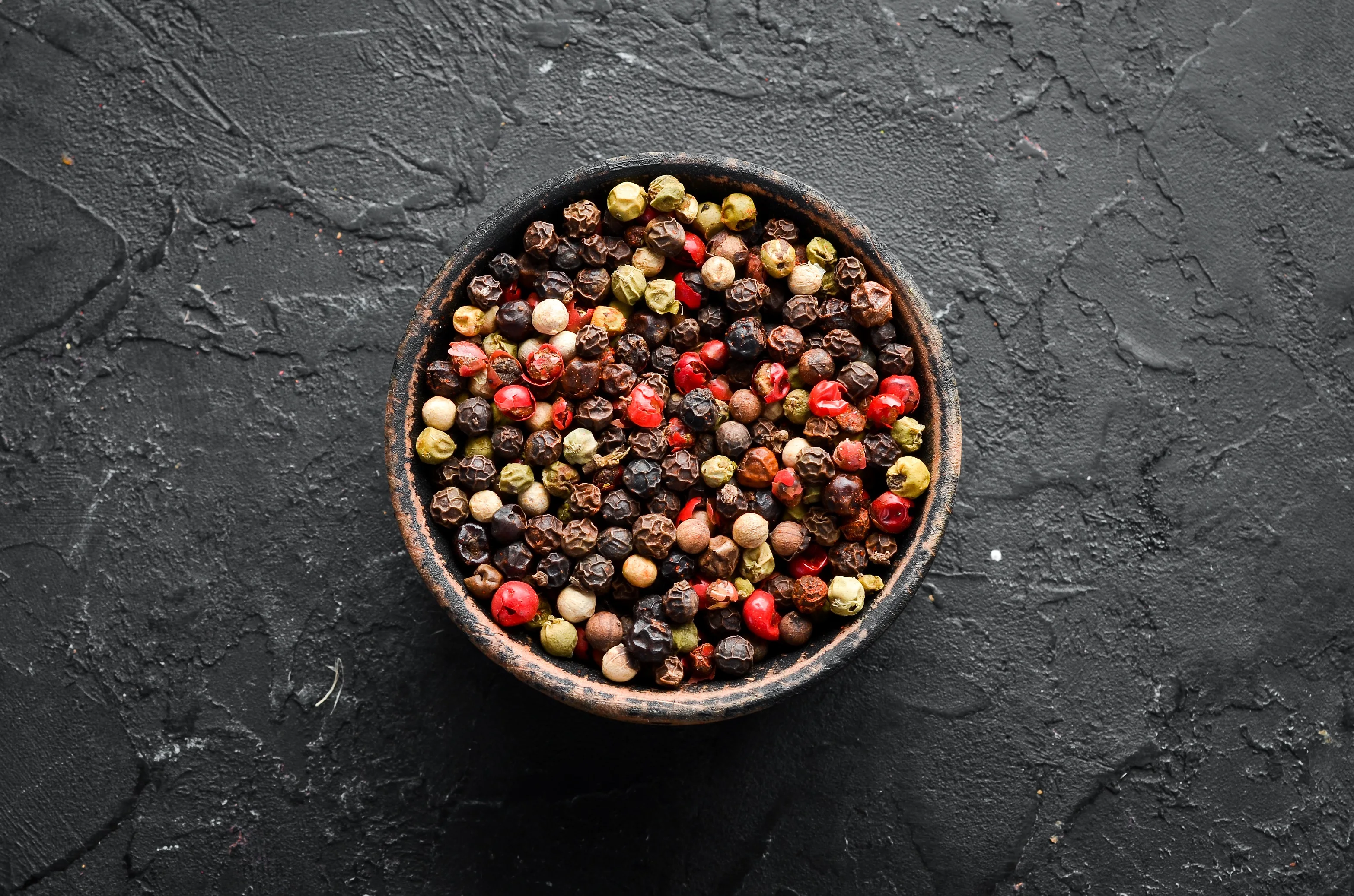 BLACK PEPPER CLEANED 550GL GOOD PRICE NEW CROP PEPPER CORN BLACK PEPPER POWDER VIETNAM FULLY DRIED TOP QUALITY READY SHIPMENT