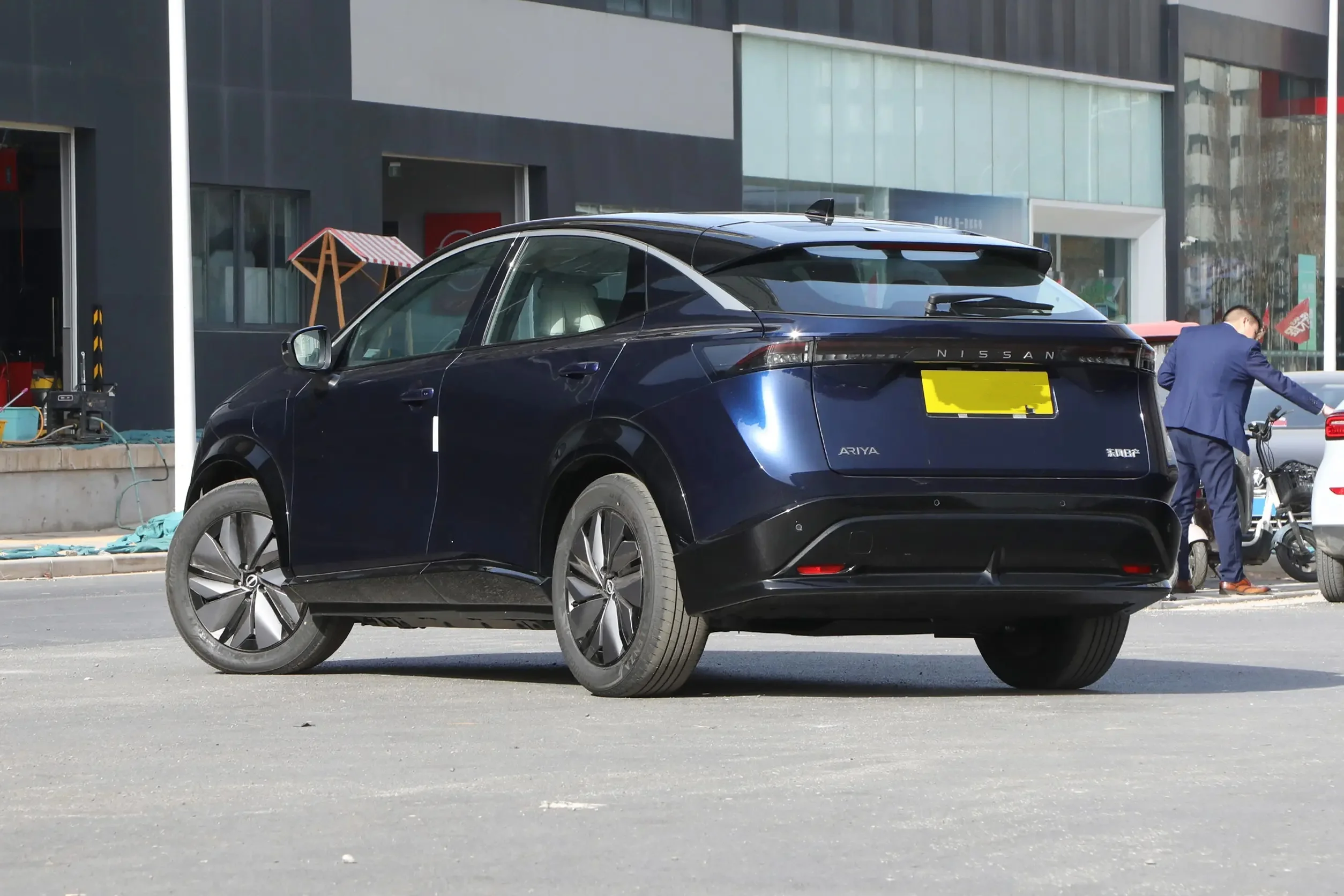 NISSAN ARIYA 4WD EV 2022 Новая Энергия 623 км Электромобиль 559 экспорт в наличии Китай