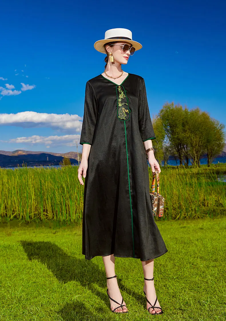 Hot Selling Best Winter KML Italian Design Collection Luxury Black Long Dress For Women And Lady