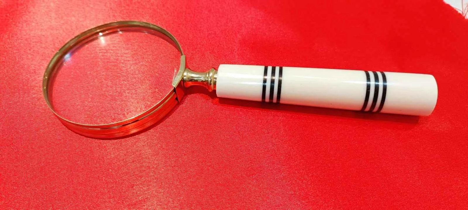 Resin Magnifying glass handheld glass best for map book reading and office desk design reading Resin magnifying glass