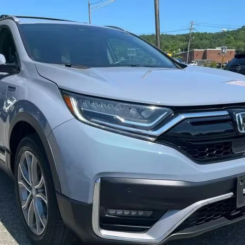 Аккуратно использованный 2022 Honda CR-V Hybrid Touring AWD для продажи