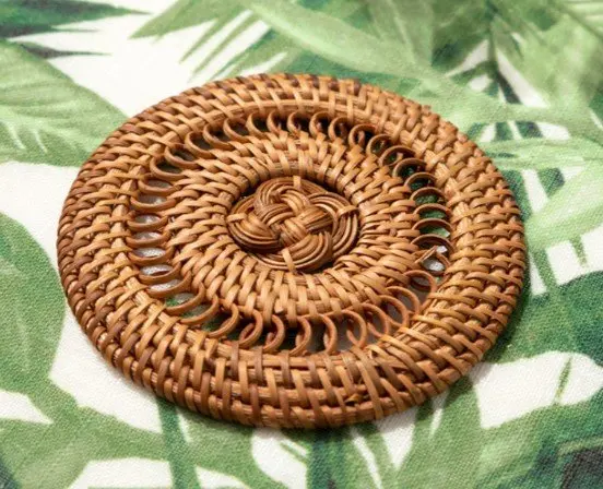 Wholesale Handicraft Simple Modern Rattan Coaster Handmade Viet Nam Wicker with Minimalist Comfortable Lifestyle Design