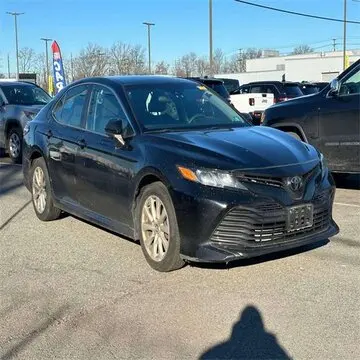Front-engine, front-wheel-drive (1982-present) Used Toyota Certified Used Camry Hybrid for Sale