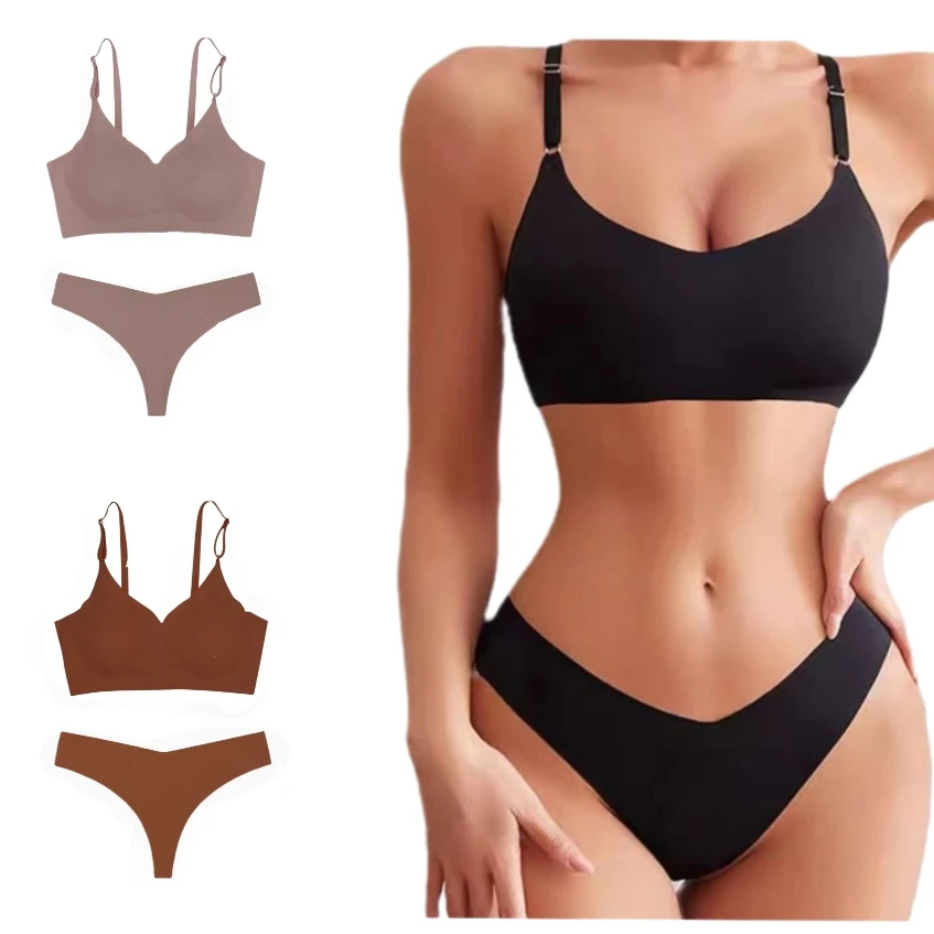 Бюстгальтер и трусики