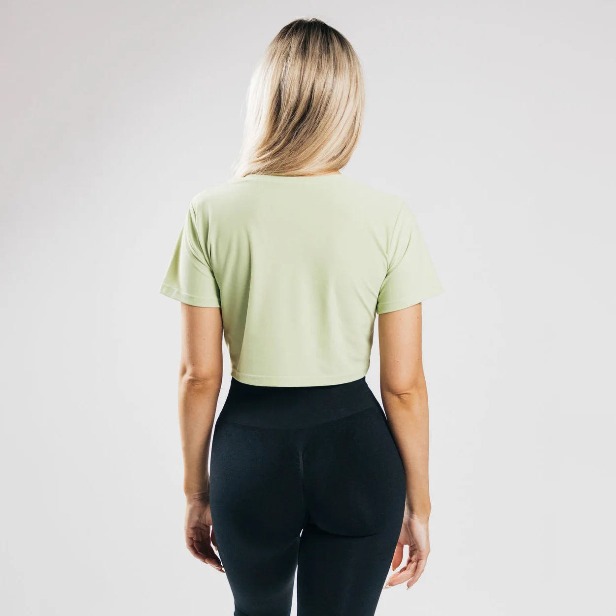 Wholesale Affordable Price Rib Knit Tank Top Short Sleeves Round Neck Cropped Slim Ladies Tank Top Women