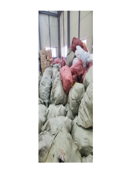 Japanese High Quality Used Shoes Selected Cheap Second Hand Leather Original Ladies Women Men Boots Sneakers Slippers Bales