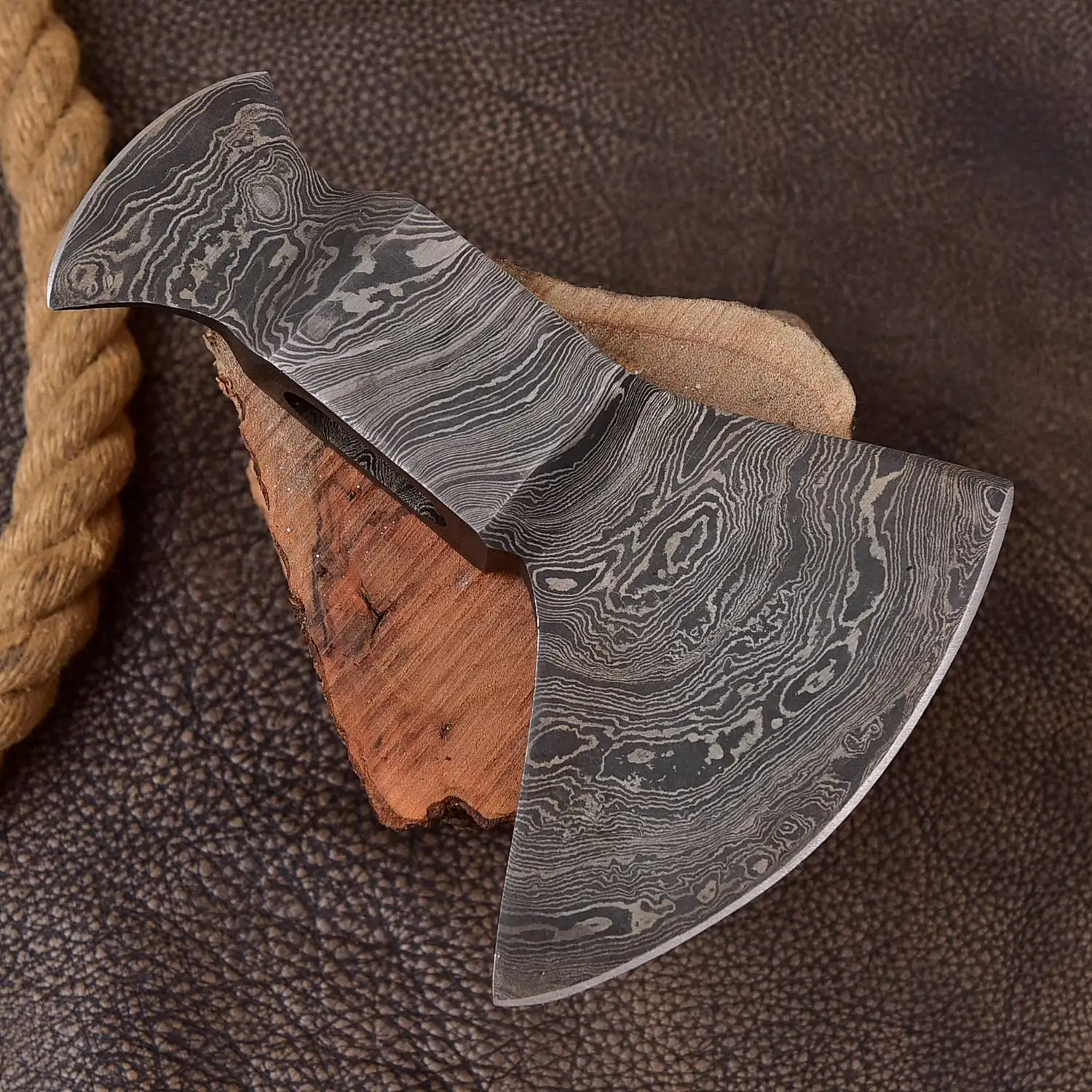 Custom Hand Made Damascus Axes Head High Damascus  Steel Axe Head New Custom Best Quality Axes Head With Leather Sheath