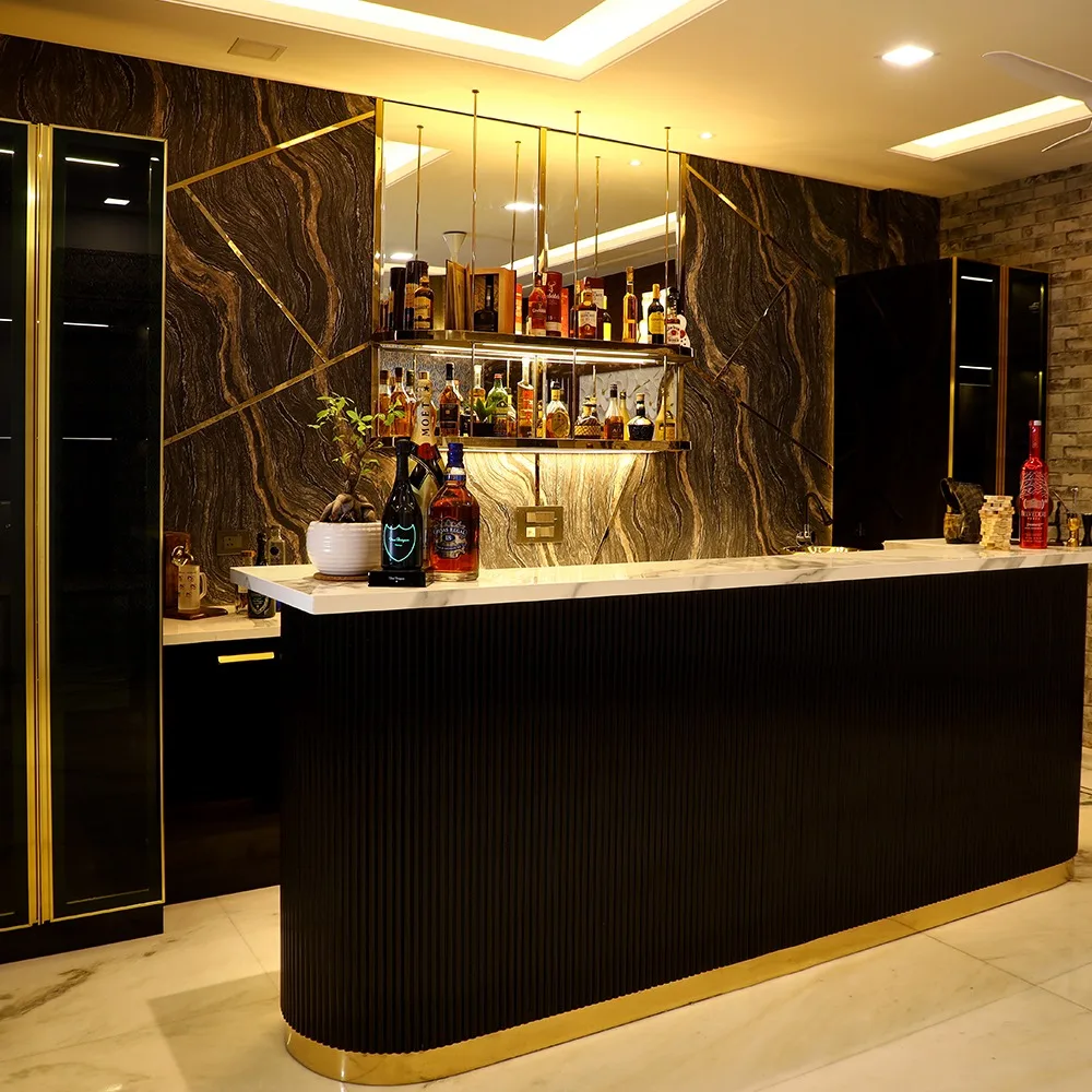 Custom-Made Wood Commercial Bar Counter Exclusive Whisky Cocktail Liquor Bar Design Ideas for Club Interior Decoration